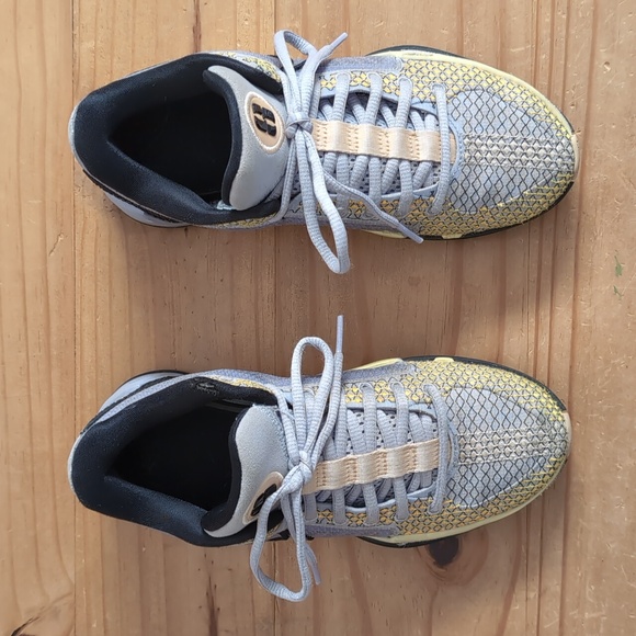 Nike SABRINA 1 SPARK - Picture 2 of 9